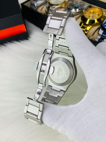 Hublot Chain - Skeleton Black Dial