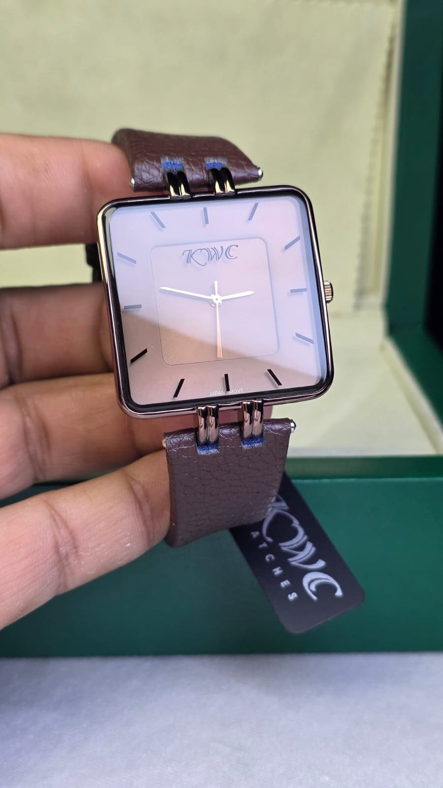 KWC - Brown